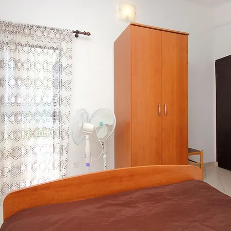 Viganj 260a * Trstenik (Dubrovnik-Neretva)